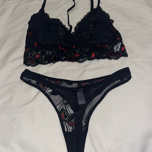 Cupid Is Stupid - Bralette Set - Picture 16 of 16